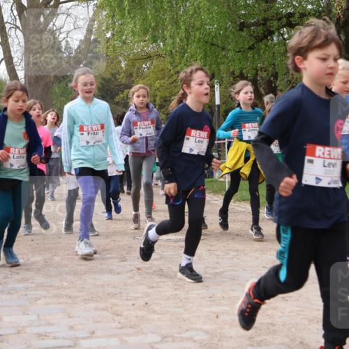 25.04.2026 - Das Zehntel Zöllner http://msf.ph/oto/9628924 25.04.2026 07:46:55 Laufen 1602, 3014, 3007, 4, 2127 meine-sportfotos.de