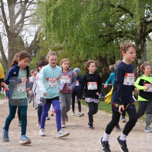 25.04.2026 - Das Zehntel Zöllner http://msf.ph/oto/9628943 25.04.2026 07:46:56 Laufen 1602, 1621, 1637 meine-sportfotos.de