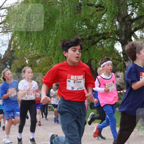 25.04.2026 - Das Zehntel Zöllner http://msf.ph/oto/9628960 25.04.2026 11:41:48 Laufen 11322, 11163, 10982, 0236 meine-sportfotos.de