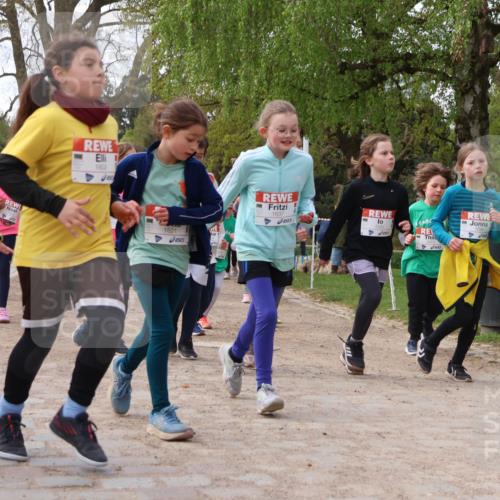 25.04.2026 - Das Zehntel Zöllner http://msf.ph/oto/9628964 25.04.2026 07:46:56 Laufen 7, 1602, 1621, 1637, 1591 meine-sportfotos.de