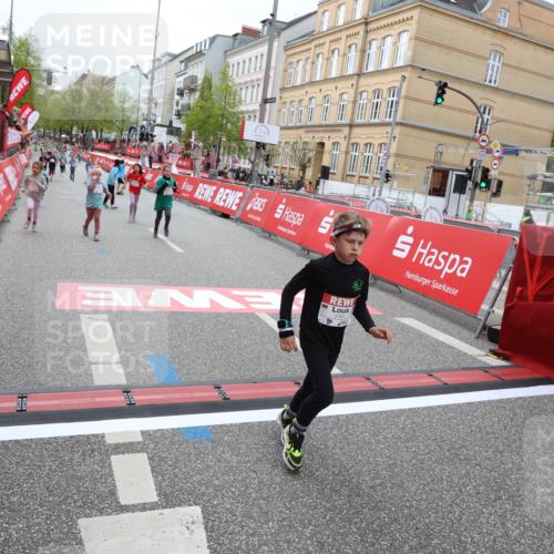 25.04.2026 - Das Zehntel Strokosch-Dieckow http://msf.ph/oto/9628967 25.04.2026 11:07:40 Ziel 5464, 5506, 5766, 6172, 6173, 6193, 6202, 6239, 6252, 6273, 6276, 6830, 7486, 7770 meine-sportfotos.de