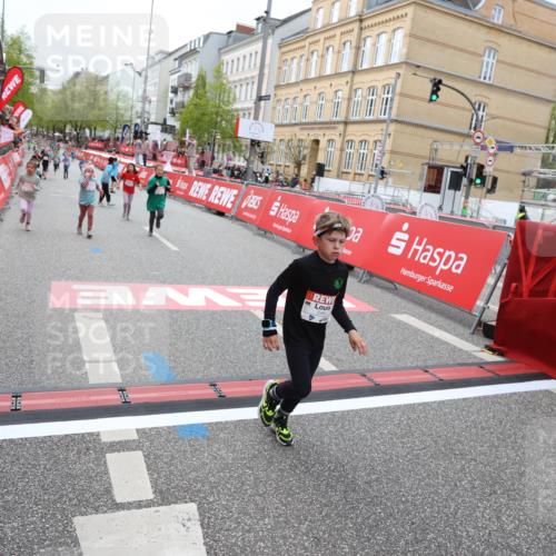 25.04.2026 - Das Zehntel Strokosch-Dieckow http://msf.ph/oto/9628970 25.04.2026 11:07:40 Ziel 5464, 5506, 5766, 6172, 6173, 6193, 6202, 6239, 6252, 6273, 6276, 6830, 7486, 7770 meine-sportfotos.de