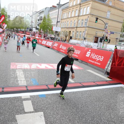 25.04.2026 - Das Zehntel Strokosch-Dieckow http://msf.ph/oto/9628976 25.04.2026 11:07:40 Ziel 5464, 5506, 5766, 6172, 6173, 6193, 6202, 6239, 6252, 6273, 6276, 6830, 7486, 7770 meine-sportfotos.de