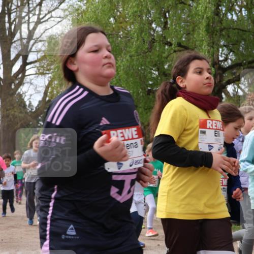 25.04.2026 - Das Zehntel Zöllner http://msf.ph/oto/9628988 25.04.2026 07:46:57 Laufen 2272, 57, 1602, 1637 meine-sportfotos.de