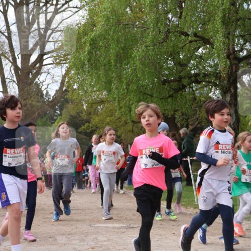 25.04.2026 - Das Zehntel Zöllner http://msf.ph/oto/9629001 25.04.2026 07:46:57 Laufen 1068, 2272, 1012, 1007 meine-sportfotos.de