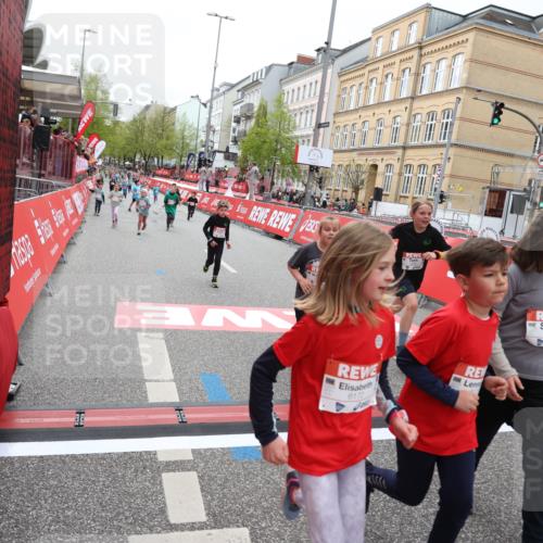 25.04.2026 - Das Zehntel Strokosch-Dieckow http://msf.ph/oto/9629022 25.04.2026 11:07:38 Ziel 5464, 5506, 5766, 6172, 6173, 6193, 6202, 6239, 6252, 6273, 6276, 6830, 7486, 7490 meine-sportfotos.de