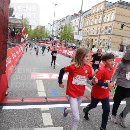 25.04.2026 - Das Zehntel Strokosch-Dieckow http://msf.ph/oto/9629033 25.04.2026 11:07:38 Ziel 5464, 5506, 5766, 6172, 6173, 6193, 6202, 6239, 6252, 6273, 6276, 6830, 7486, 7490 meine-sportfotos.de