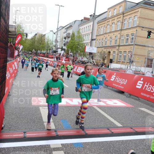 25.04.2026 - Das Zehntel Strokosch-Dieckow http://msf.ph/oto/9629035 25.04.2026 11:04:27 Ziel 5630, 5645, 5945, 5948, 5971, 6460, 6466, 6567, 6593, 6664, 7064, 7087, 7117, 7237, 7994 meine-sportfotos.de