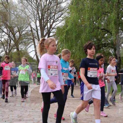 25.04.2026 - Das Zehntel Zöllner http://msf.ph/oto/9629042 25.04.2026 07:46:59 Laufen 2272, 2287 meine-sportfotos.de