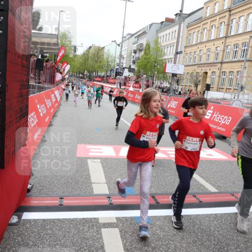 25.04.2026 - Das Zehntel Strokosch-Dieckow http://msf.ph/oto/9629052 25.04.2026 11:07:38 Ziel 5464, 5506, 5766, 6172, 6173, 6193, 6202, 6239, 6252, 6273, 6276, 6830, 7486, 7490 meine-sportfotos.de