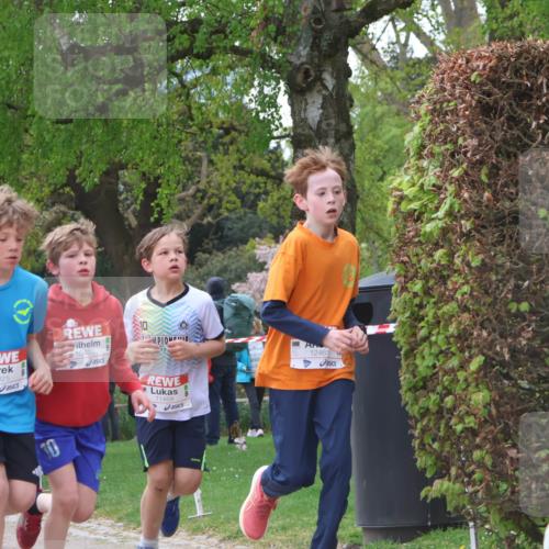 25.04.2026 - Das Zehntel Zöllner http://msf.ph/oto/9629054 25.04.2026 11:41:51 Laufen 10, 11325, 10403, 11459, 12461 meine-sportfotos.de