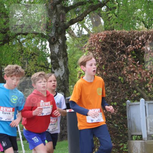 25.04.2026 - Das Zehntel Zöllner http://msf.ph/oto/9629077 25.04.2026 11:41:51 Laufen 474, 11325, 10, 10403, 11459 meine-sportfotos.de
