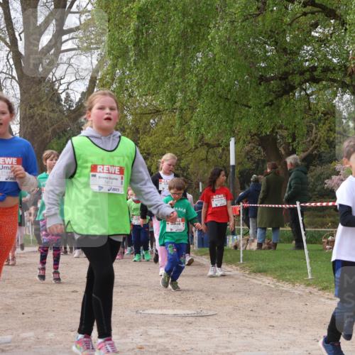25.04.2026 - Das Zehntel Zöllner http://msf.ph/oto/9629094 25.04.2026 07:47:00 Laufen 1418, 2144, 1414, 3471 meine-sportfotos.de