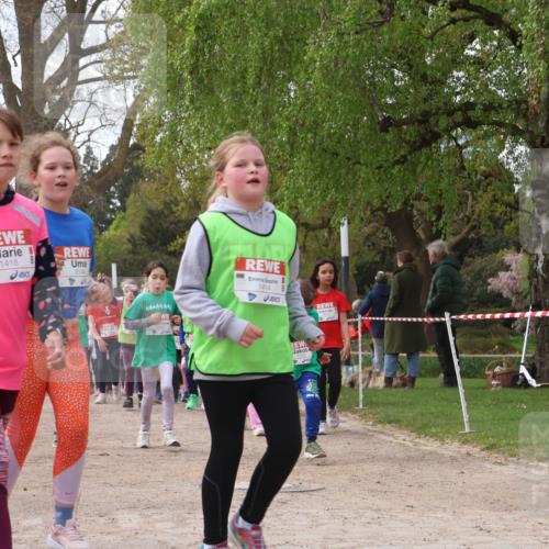 25.04.2026 - Das Zehntel Zöllner http://msf.ph/oto/9629112 25.04.2026 07:47:01 Laufen 141, 1418, 2144, 1414 meine-sportfotos.de