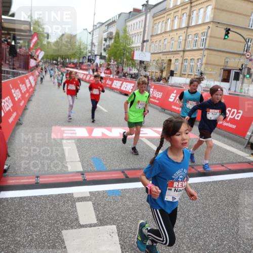 25.04.2026 - Das Zehntel Strokosch-Dieckow http://msf.ph/oto/9629146 25.04.2026 11:07:36 Ziel 5506, 5766, 6172, 6173, 6193, 6202, 6239, 6252, 6273, 6276, 6830, 7486, 7490 meine-sportfotos.de