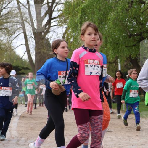 25.04.2026 - Das Zehntel Zöllner http://msf.ph/oto/9629148 25.04.2026 07:47:01 Laufen 1231, 1241, 1418, 2144, 1414 meine-sportfotos.de