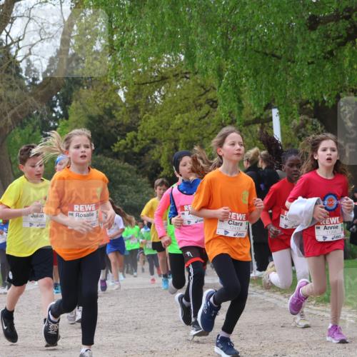 25.04.2026 - Das Zehntel Zöllner http://msf.ph/oto/9629150 25.04.2026 11:41:54 Laufen 12748, 12260, 12419, 12929, 11205 meine-sportfotos.de