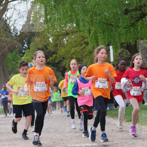25.04.2026 - Das Zehntel Zöllner http://msf.ph/oto/9629160 25.04.2026 11:41:54 Laufen 12412, 12419, 12929, 11205 meine-sportfotos.de