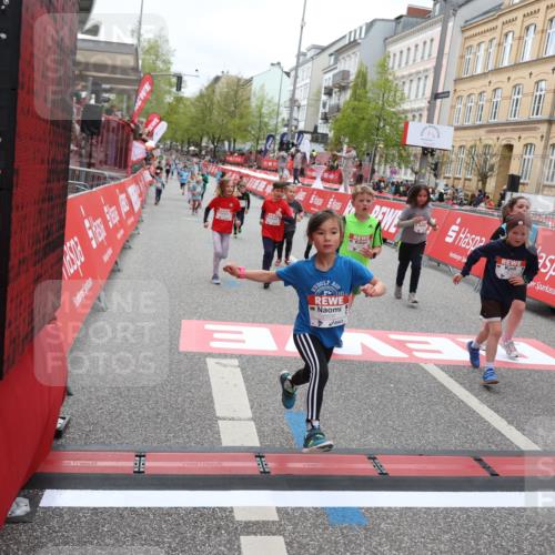 25.04.2026 - Das Zehntel Strokosch-Dieckow http://msf.ph/oto/9629175 25.04.2026 11:07:35 Ziel 5766, 6172, 6173, 6193, 6239, 6252, 6273, 6276, 6830, 7486, 7490, 7743 meine-sportfotos.de