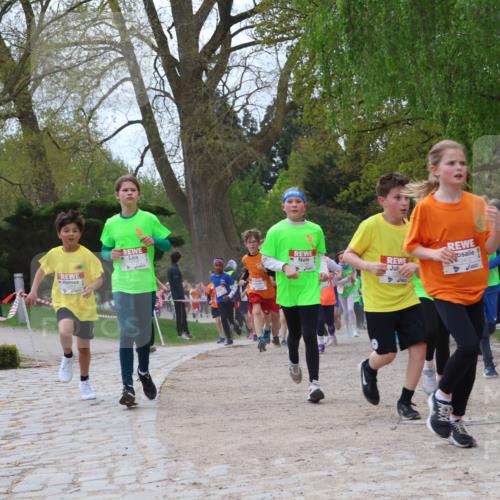 25.04.2026 - Das Zehntel Zöllner http://msf.ph/oto/9629186 25.04.2026 11:41:54 Laufen 12412 meine-sportfotos.de