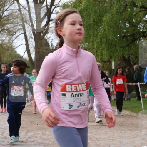 25.04.2026 - Das Zehntel Zöllner http://msf.ph/oto/9629194 25.04.2026 07:47:02 Laufen 1231, 1241, 3774 meine-sportfotos.de