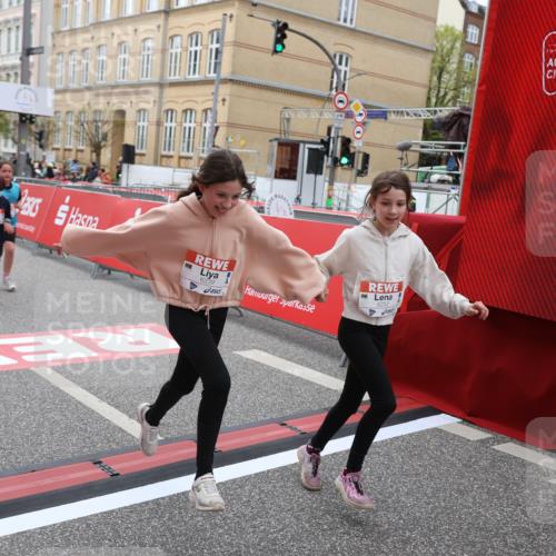 25.04.2026 - Das Zehntel Strokosch-Dieckow http://msf.ph/oto/9629224 25.04.2026 11:07:34 Ziel 5611, 5631, 5766, 6239, 6273, 6276, 6830, 7490, 7743 meine-sportfotos.de