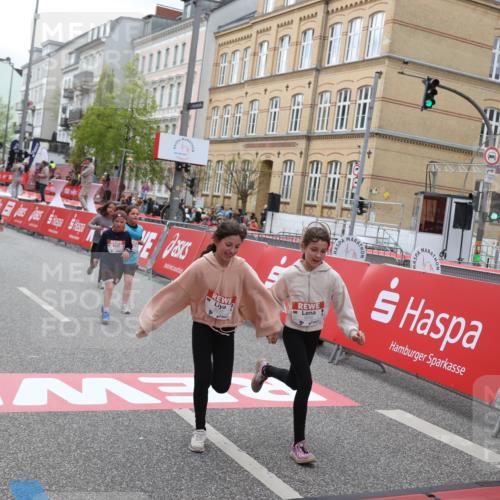 25.04.2026 - Das Zehntel Strokosch-Dieckow http://msf.ph/oto/9629249 25.04.2026 11:07:33 Ziel 5611, 5631, 6239, 6273, 6830, 7490, 7743 meine-sportfotos.de