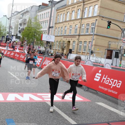 25.04.2026 - Das Zehntel Strokosch-Dieckow http://msf.ph/oto/9629253 25.04.2026 11:07:33 Ziel 5611, 5631, 6239, 6273, 6830, 7490, 7743 meine-sportfotos.de