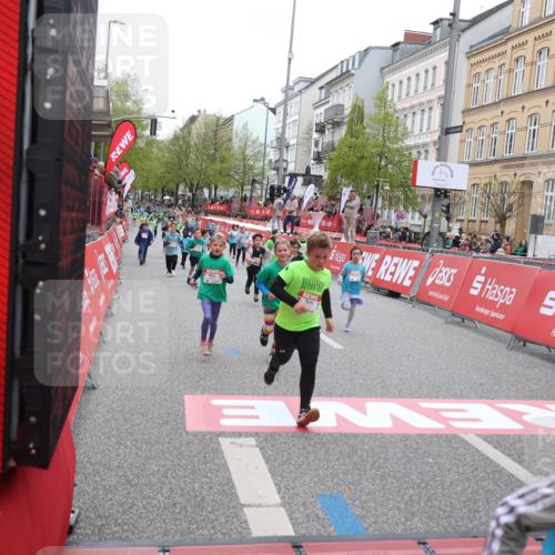 25.04.2026 - Das Zehntel Strokosch-Dieckow http://msf.ph/oto/9629263 25.04.2026 11:04:26 Ziel 5052, 5630, 5645, 5945, 5948, 5971, 6460, 6466, 6567, 6664, 7064, 7087, 7117, 7237, 7269, 7600, 7994 meine-sportfotos.de