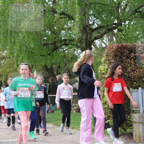 25.04.2026 - Das Zehntel Zöllner http://msf.ph/oto/9629300 25.04.2026 07:47:05 Laufen 2397 meine-sportfotos.de