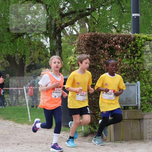 25.04.2026 - Das Zehntel Zöllner http://msf.ph/oto/9629329 25.04.2026 11:41:58 Laufen 11912, 10388, 11825, 11815 meine-sportfotos.de