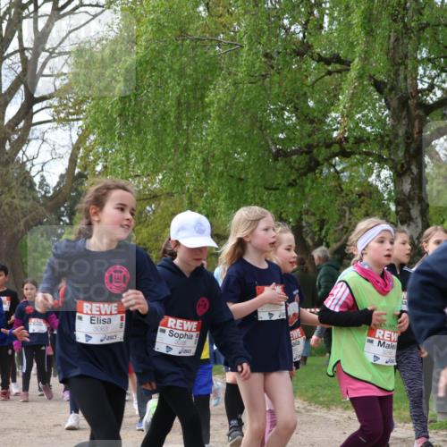 25.04.2026 - Das Zehntel Zöllner http://msf.ph/oto/9629346 25.04.2026 07:47:07 Laufen 3063, 3058, 3295 meine-sportfotos.de