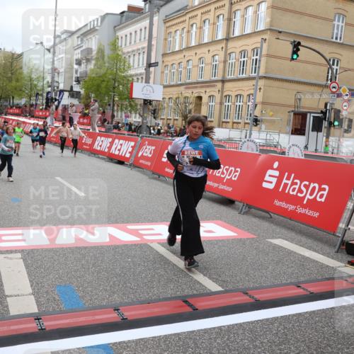 25.04.2026 - Das Zehntel Strokosch-Dieckow http://msf.ph/oto/9629349 25.04.2026 11:07:29 Ziel 5174, 5177, 5611, 5631, 5654, 5877, 7189, 7743 meine-sportfotos.de