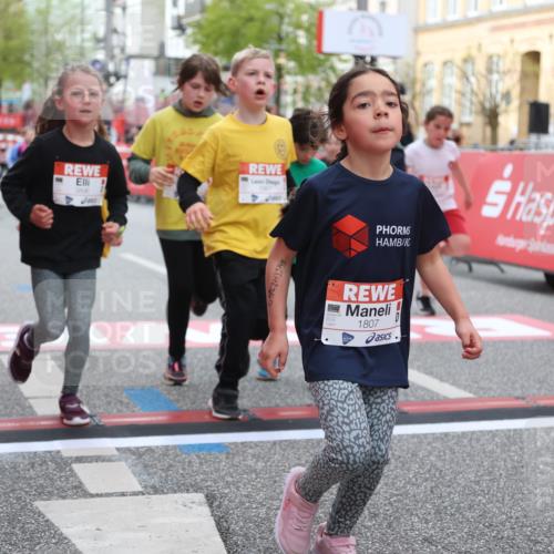 25.04.2026 - Das Zehntel Strokosch-Dieckow http://msf.ph/oto/9629374 25.04.2026 09:02:33 Ziel 1807, 1941, 1942, 1950, 1957, 1958, 2201, 2348, 2735, 2745, 2795, 2888, 2939, 3032, 3640, 3770, 3896 meine-sportfotos.de