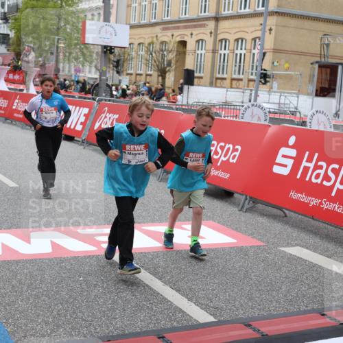25.04.2026 - Das Zehntel Strokosch-Dieckow http://msf.ph/oto/9629383 25.04.2026 11:07:28 Ziel 5174, 5177, 5611, 5631, 5654, 5656, 5687, 5877, 7189, 7743 meine-sportfotos.de