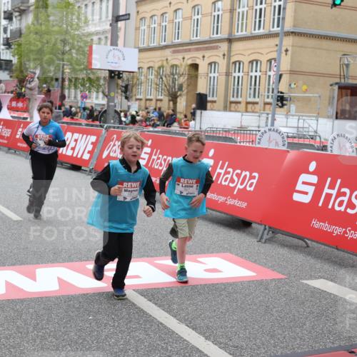 25.04.2026 - Das Zehntel Strokosch-Dieckow http://msf.ph/oto/9629395 25.04.2026 11:07:28 Ziel 5174, 5177, 5611, 5631, 5654, 5656, 5687, 5877, 7189, 7743 meine-sportfotos.de