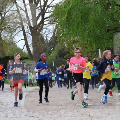 25.04.2026 - Das Zehntel Zöllner http://msf.ph/oto/9629408 25.04.2026 11:42:01 Laufen 25, 10472, 1096 meine-sportfotos.de