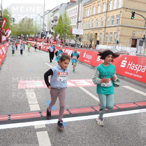 25.04.2026 - Das Zehntel Strokosch-Dieckow http://msf.ph/oto/9629410 25.04.2026 11:07:27 Ziel 5174, 5177, 5210, 5611, 5631, 5654, 5656, 5687, 5877, 6469, 7189, 7743, 7793 meine-sportfotos.de