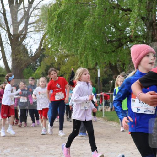 25.04.2026 - Das Zehntel Zöllner http://msf.ph/oto/9629414 25.04.2026 07:47:08 Laufen 3876, 3872 meine-sportfotos.de