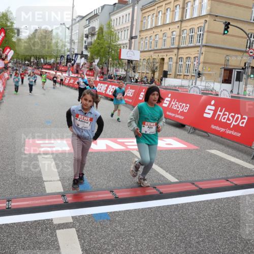 25.04.2026 - Das Zehntel Strokosch-Dieckow http://msf.ph/oto/9629421 25.04.2026 11:07:26 Ziel 5174, 5177, 5210, 5611, 5631, 5654, 5656, 5687, 5877, 6445, 6469, 7189, 7793 meine-sportfotos.de