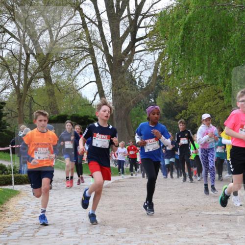25.04.2026 - Das Zehntel Zöllner http://msf.ph/oto/9629431 25.04.2026 11:42:01 Laufen 10472 meine-sportfotos.de