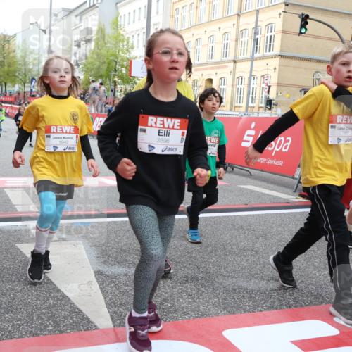 25.04.2026 - Das Zehntel Strokosch-Dieckow http://msf.ph/oto/9629450 25.04.2026 09:02:34 Ziel 1807, 1941, 1942, 1950, 1957, 2201, 2348, 2485, 2745, 2795, 2888, 2939, 3032, 3640, 3770, 3896 meine-sportfotos.de
