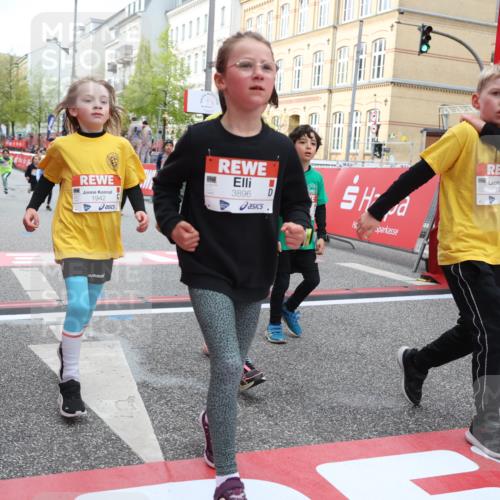 25.04.2026 - Das Zehntel Strokosch-Dieckow http://msf.ph/oto/9629462 25.04.2026 09:02:34 Ziel 1807, 1941, 1942, 1950, 1957, 2201, 2348, 2485, 2745, 2795, 2888, 2939, 3032, 3640, 3770, 3896 meine-sportfotos.de