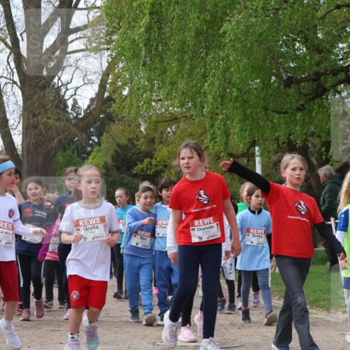25.04.2026 - Das Zehntel Zöllner http://msf.ph/oto/9629464 25.04.2026 07:47:09 Laufen 250, 2842, 2569 meine-sportfotos.de