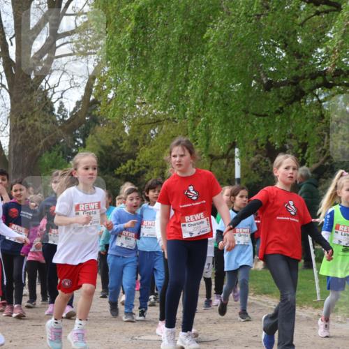 25.04.2026 - Das Zehntel Zöllner http://msf.ph/oto/9629469 25.04.2026 07:47:10 Laufen 1077, 2841, 2569 meine-sportfotos.de