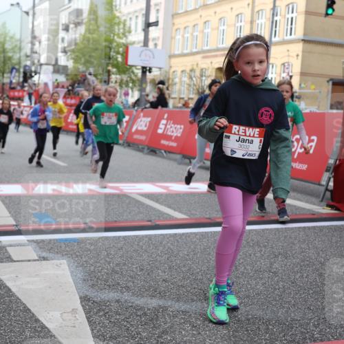 25.04.2026 - Das Zehntel Strokosch-Dieckow http://msf.ph/oto/9629492 25.04.2026 09:02:36 Ziel 1293, 1530, 1807, 1941, 1942, 1950, 1957, 2201, 2407, 2485, 2759, 2766, 2795, 2888, 2939, 3032, 3628, 3640, 3692, 3770, 3896, 3983 meine-sportfotos.de