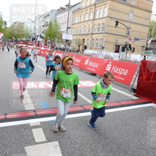 25.04.2026 - Das Zehntel Strokosch-Dieckow http://msf.ph/oto/9629515 25.04.2026 11:07:22 Ziel 5210, 5654, 5656, 5687, 6445, 6469, 6776, 6835, 6841, 6863, 7793 meine-sportfotos.de