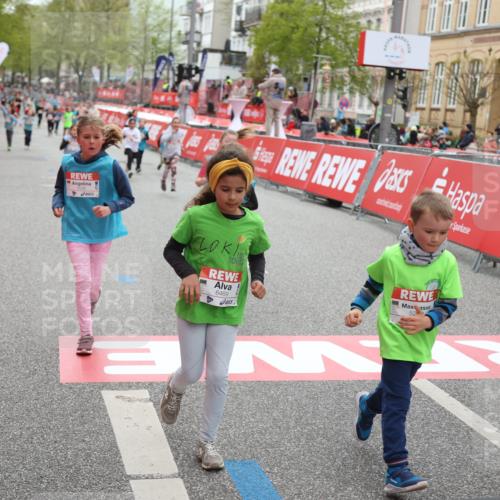 25.04.2026 - Das Zehntel Strokosch-Dieckow http://msf.ph/oto/9629530 25.04.2026 11:07:21 Ziel 5210, 5654, 5656, 5687, 5919, 6445, 6469, 6776, 6835, 6841, 6863, 7793 meine-sportfotos.de