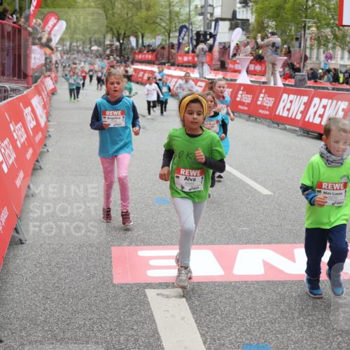 25.04.2026 - Das Zehntel Strokosch-Dieckow http://msf.ph/oto/9629534 25.04.2026 11:07:21 Ziel 5210, 5654, 5656, 5687, 5919, 6445, 6469, 6776, 6835, 6841, 6863, 7793 meine-sportfotos.de