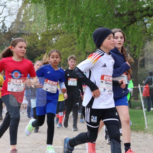 25.04.2026 - Das Zehntel Zöllner http://msf.ph/oto/9629559 25.04.2026 11:42:04 Laufen 11230, 10499, 12987, 11235 meine-sportfotos.de